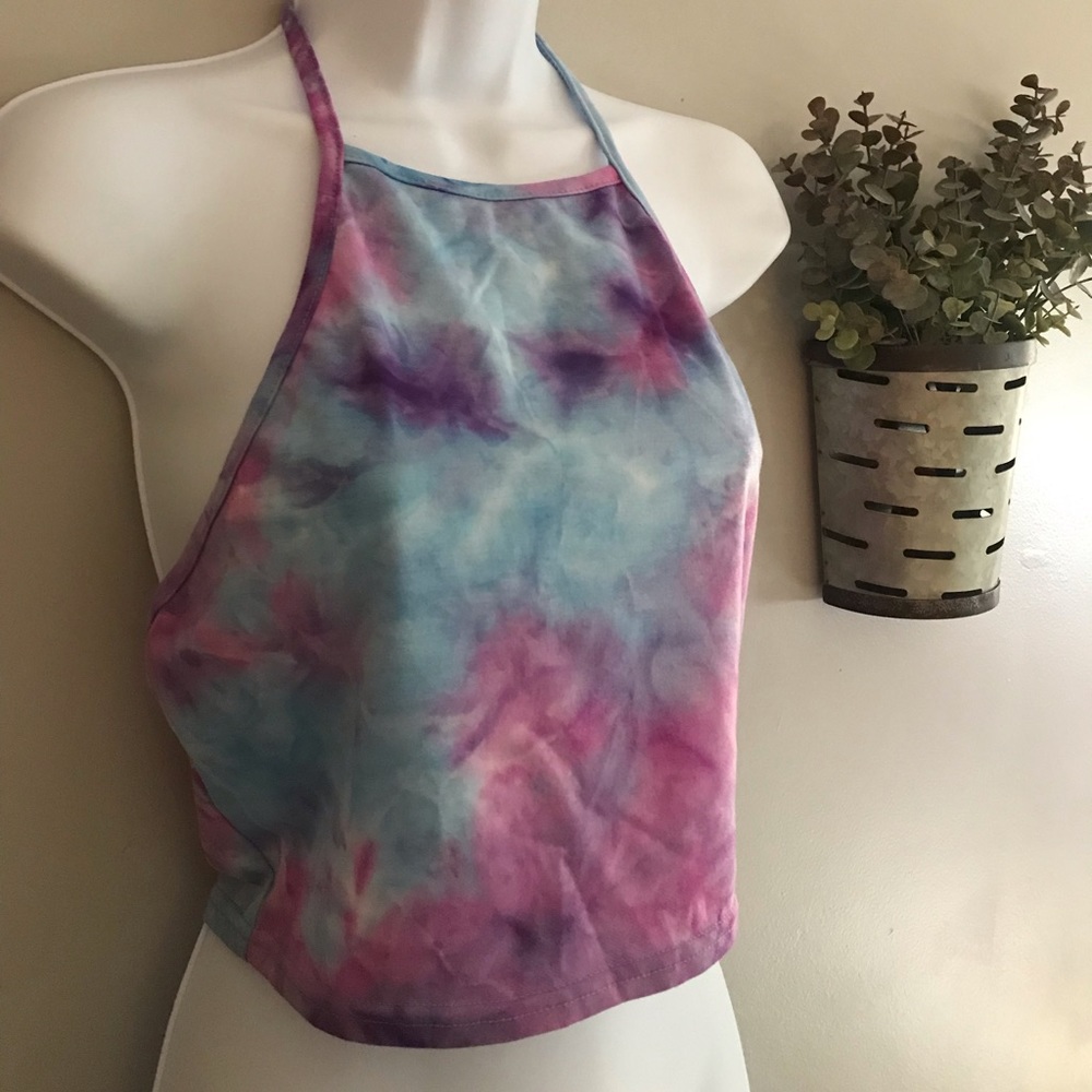 NWOT Tie dye halter crop top